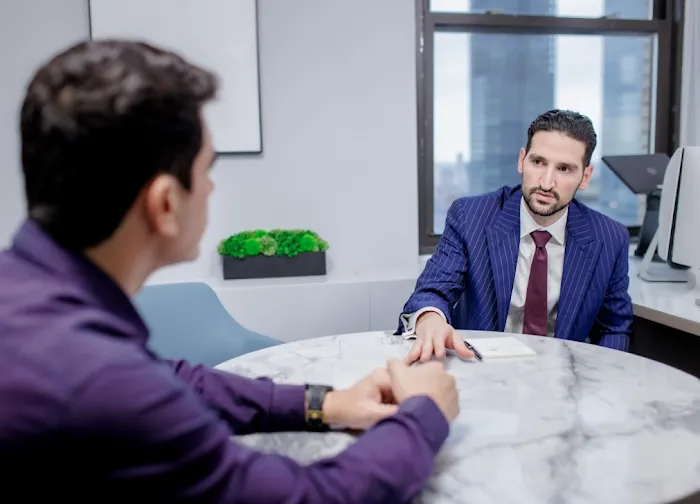 Mizrahi Kroub LLP 4