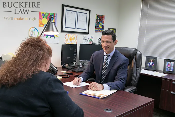 Buckfire Law - Injury & Accident Attorneys 5