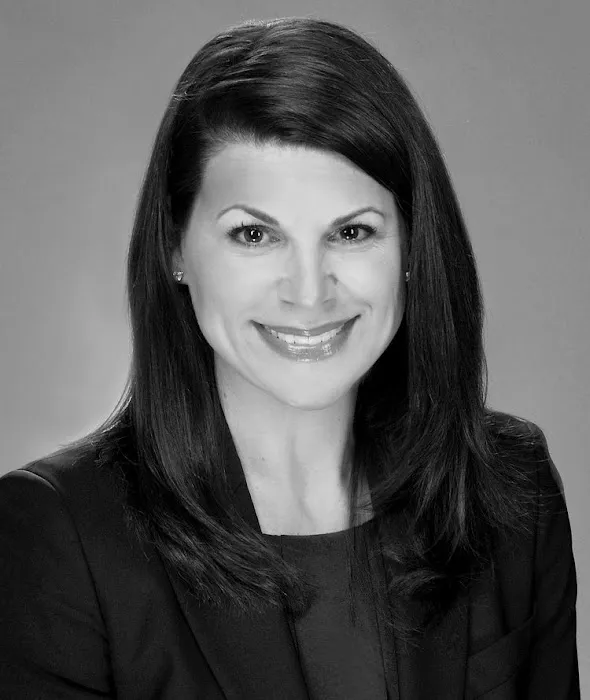 Lisha Bowen, Attorney 5