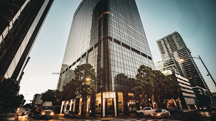 Hickman Robinson Yaege LLP 5