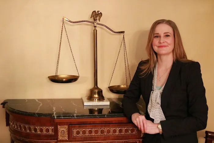 Eaker Pérez Law 5
