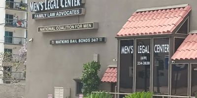 Menu2019s Legal Center