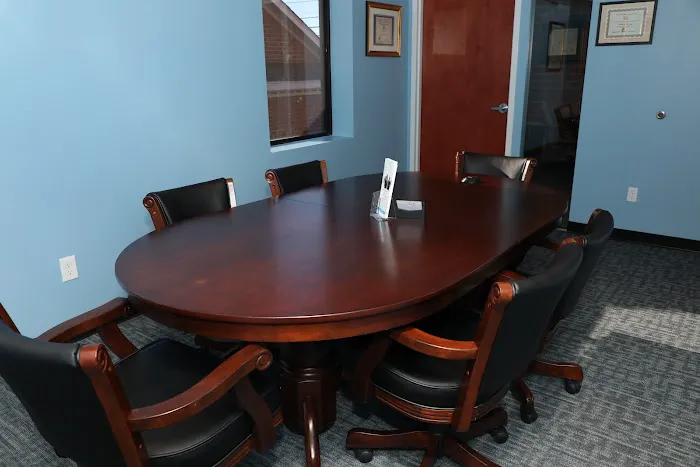 Hunter & Everage Personal Injury & Disability Attorneys 5