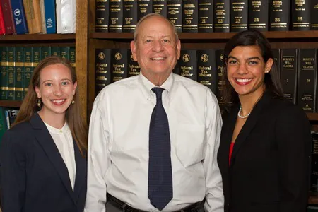 Michael, Elting, & Anders, PLLC 4