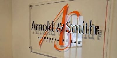 Arnold & Smith PLLC