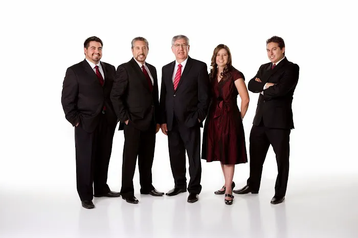 Reyes & Reyes Law Firm, PLLC 5