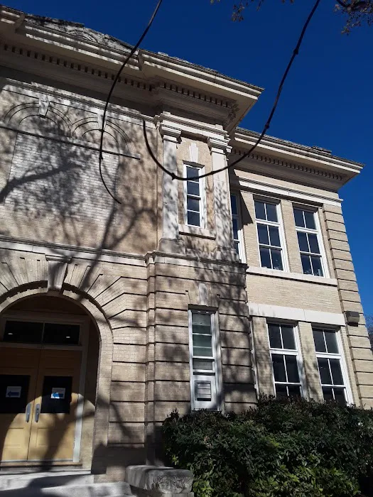 Lyons & Lyons, PC 5