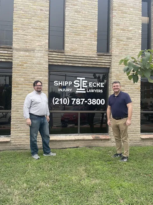 Shipp Ecke, PLLC 5