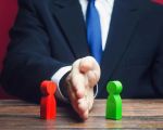 How to Handle Shareholder Disputes: Effective Strategies for Resolution