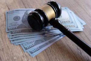 How Much Do Lawyers Earn a Week? Insights into Weekly Earnings and Career Factors