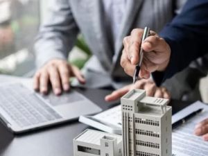 Navigating the Legal Aspects of Commercial Property Renovations