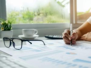 How to Handle Debtor’s Voluntary Liquidation: Comprehensive Guide and Practical Advice
