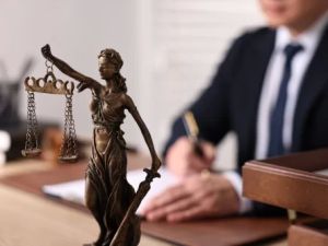 Can I Change My Lawyer Mid-Case? Understanding Your Rights and Options