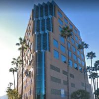 LA LAW CENTER, PC ico