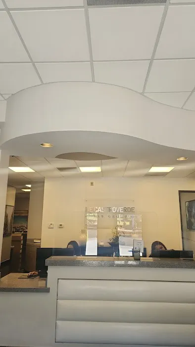 De Castroverde Accident & Injury Lawyers - Las Vegas 5