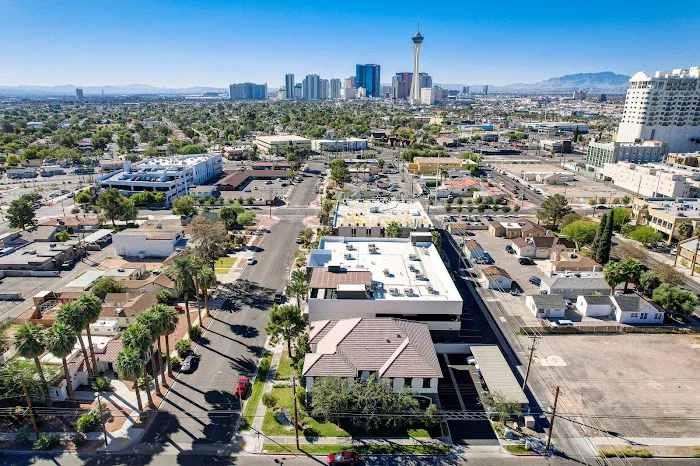 Valiente Mott Injury Attorneys - Las Vegas Office 5