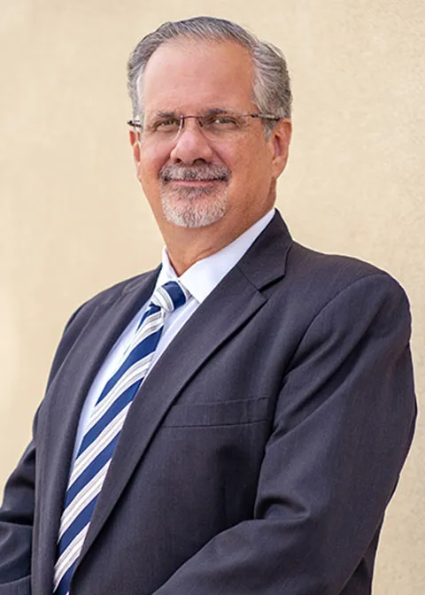 Osvaldo Fumo Law Office 5