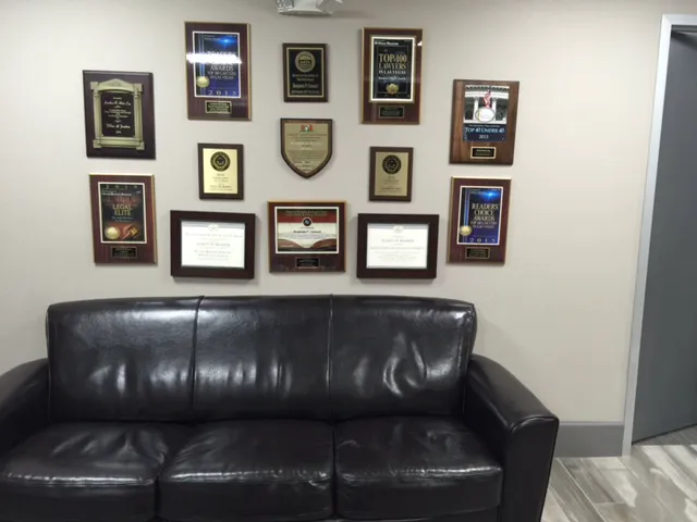 Jonathan R Hicks, Esq. HB Injury Lawyers 4
