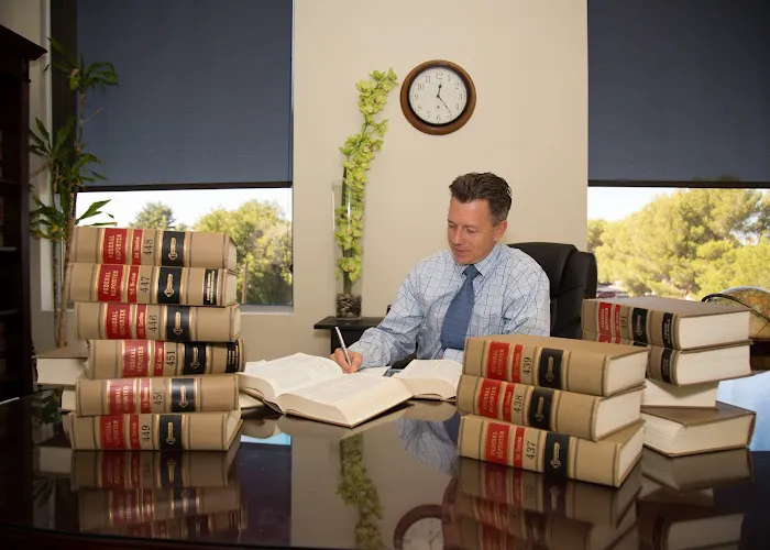 Right Divorce and Child Custody Lawyers 4