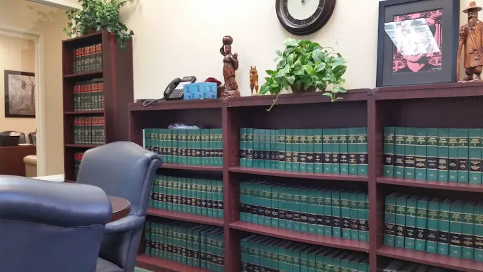 Escobar & Associates Law Firm, Ltd. 5