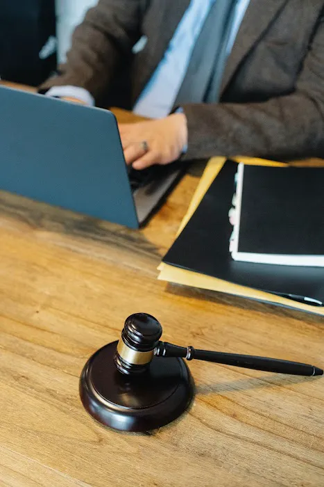 Robert L. Noa, Attorney at Law 4