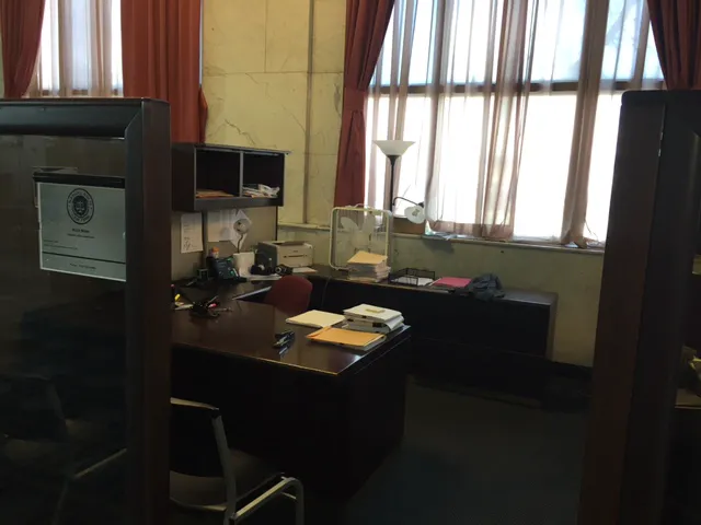 Law Offices of Manuel Solis 4