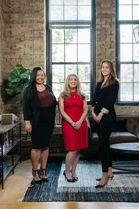 Law Office of Jennifer L. Bennett - Immigration Attorney in Chicago 5