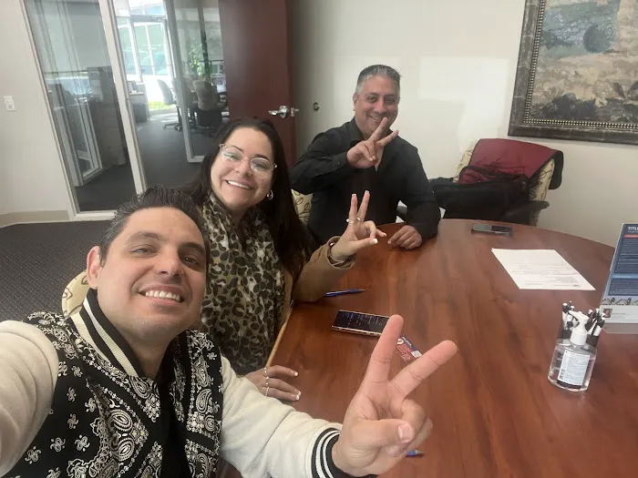 Salvador Lopez - Lawyer 4