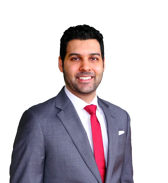 Kamyar Moeinzadeh 5