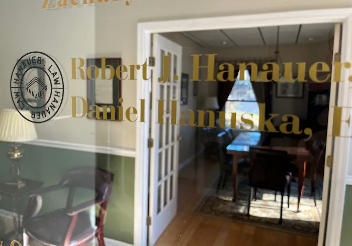 Hanauer Law Office, LLC 4