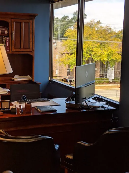 Law Office of Robert Thomas 4