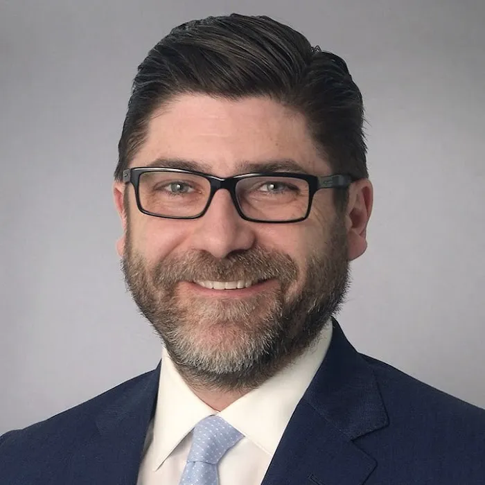 Foley & Lardner LLP: Michael C. Kasdin 5