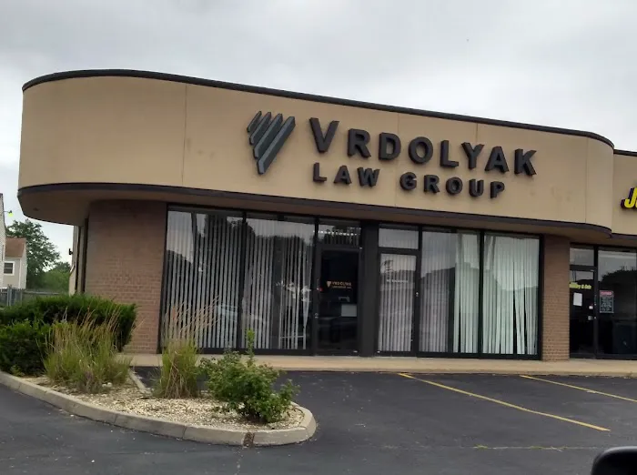 Vrdolyak Law Group LLC 4