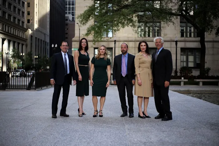 Hurst, Robin, Kay & Allen, LLC - Illinois Divorce & Family Lawyer 4