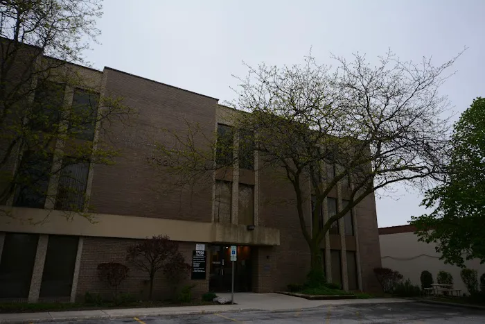Law Office Of Daniel D. Hinich 4