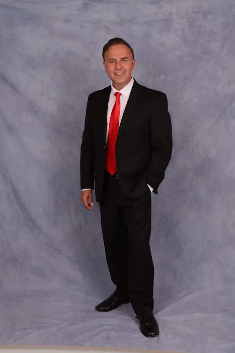 Chakalos & Associates, LLC 4