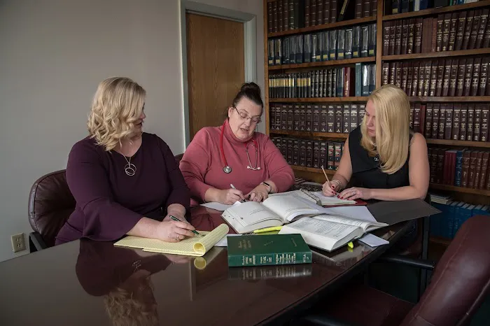 Thomas & Wickenheiser, LLC 4