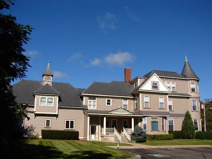 Gelinas & Ward LLP 4