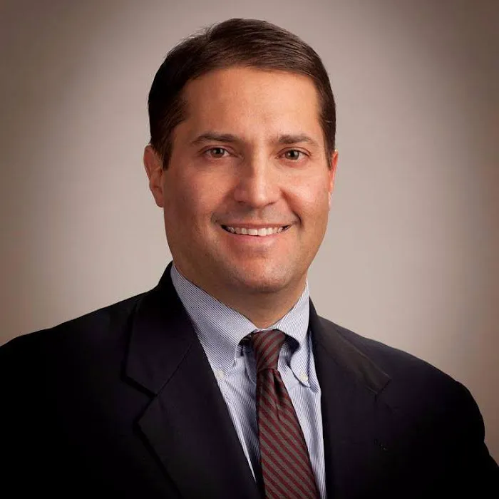 Stephen Law Group Injury Lawyers 4