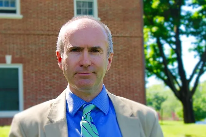 Peter Vickery, Esq. 5