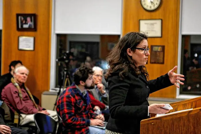 Law Office of Dana Goldblatt 4