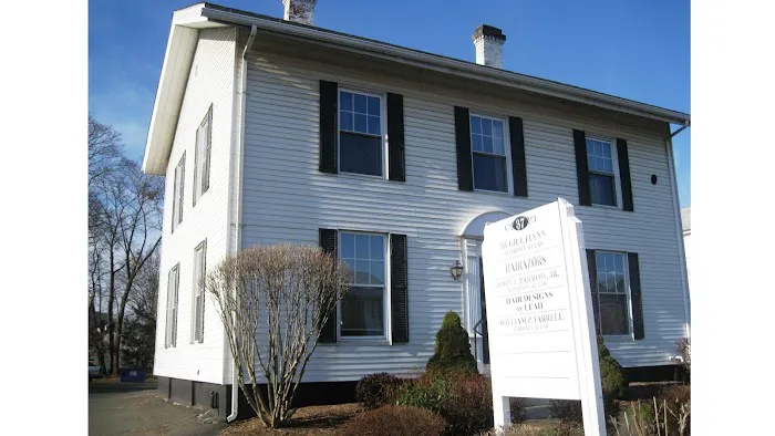 Law Office Of Holly L Lewis 4