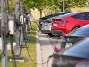 Federal EV Charging Infrastructure Bills: What They Mean for Drivers and Businesses