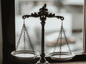 How Plea Deals Are Negotiated: Legal Tactics and Real-World Insights