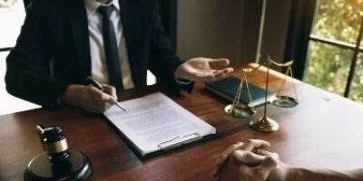 Do Lawyers Have to Do Pro Bono Work? Understanding Obligations and Realities