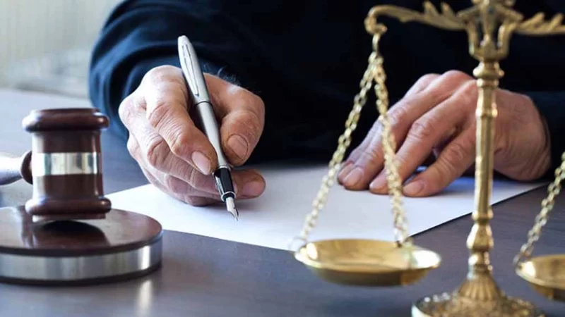 What Do Civil Lawyers Do? A Complete Guide to Their Roles and Expertise
