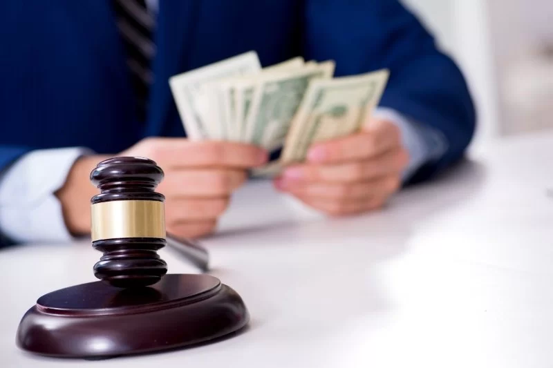 Do Lawyers Earn a Lot of Money? Real Insights Into Income and Career Paths