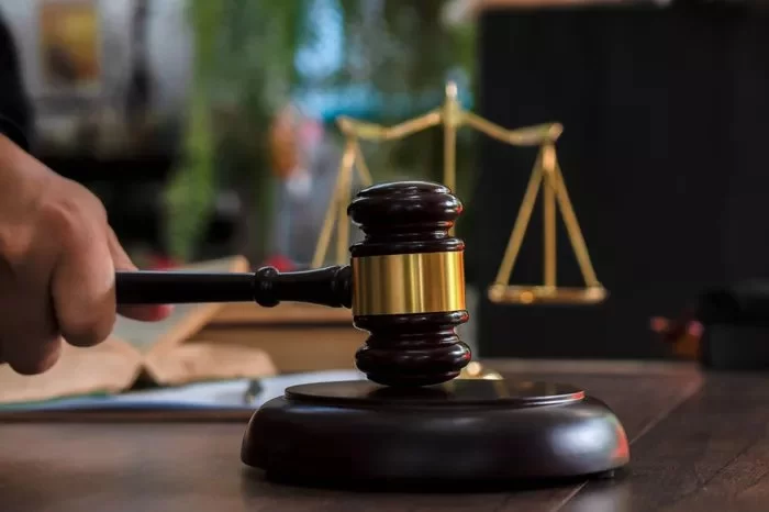 What Is a Conservatorship? Understanding the Legal Process and Its Implications