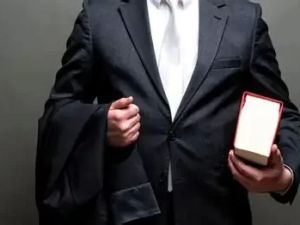 How Much Do Lawyers Make on Average?