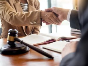 Are Consultations with Lawyers Free? Understanding Legal Consultation Costs in the U.S.